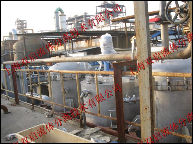 宁波某化工厂2台60平米板式密闭过滤机并联使用现场